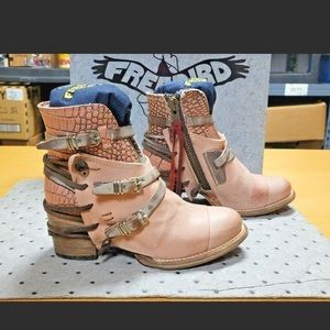 FREEBIRD CRUE BLUSH MULTI SIZE 10